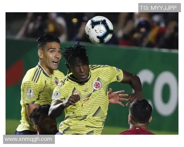 哥伦比亚与卡塔尔魔方对决精彩瞬间回顾与分析